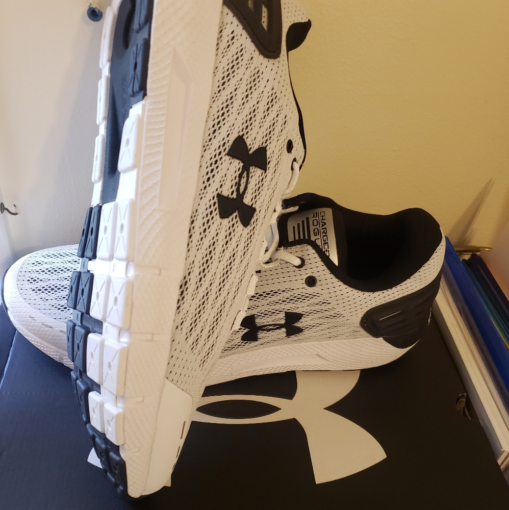 Shoe